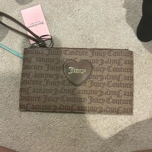 juicy couture wristlet with tags